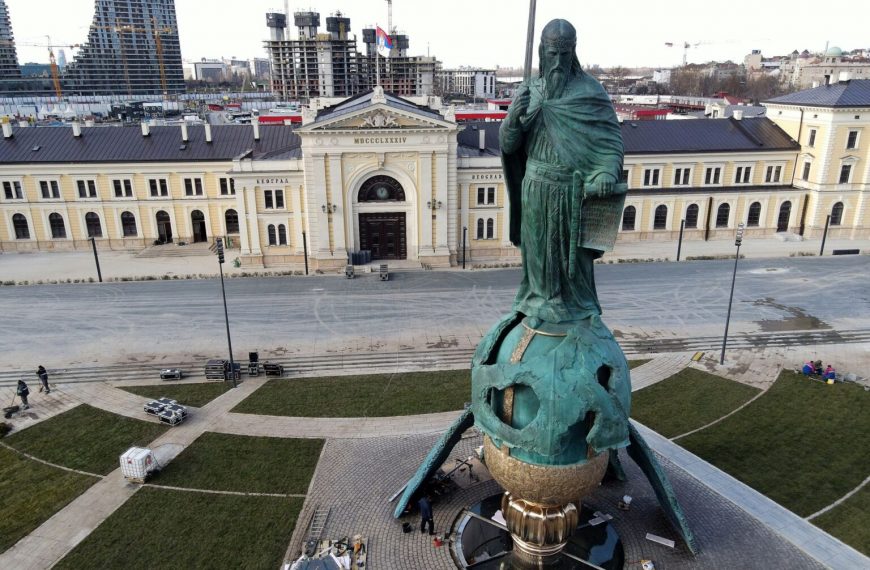 U 21 sat će odjeknuti CRKVENA ZVONA prestonicom: Otkrivanje spomenika Stefanu Nemanji blagoslovila i SPC