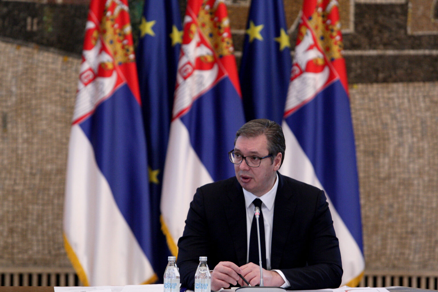 “Srbija pamti”: Vučić odao počast stradalima na Međunarodni dan sećanja na žrtve&hellip;