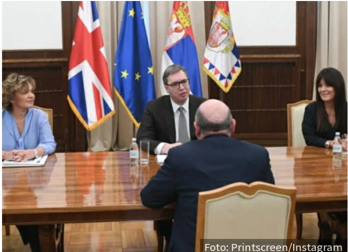 Predsednik Vučić se sastao sa britanskim izaslanikom: Tema razgovora mir i stabilnost u regionu (FOTO)
