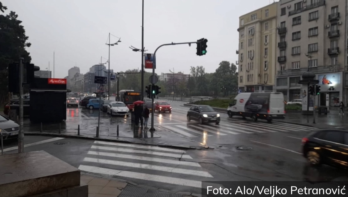 PROVALA OBLAKA U BEOGRADU Haos na prestoničkim ulicama (FOTO)