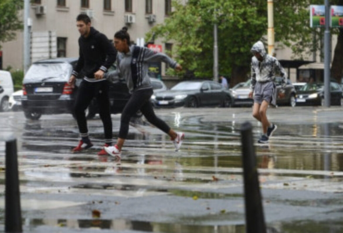 UPOZORENJE RHMZ: Danas nas očekuje velika količina padavina