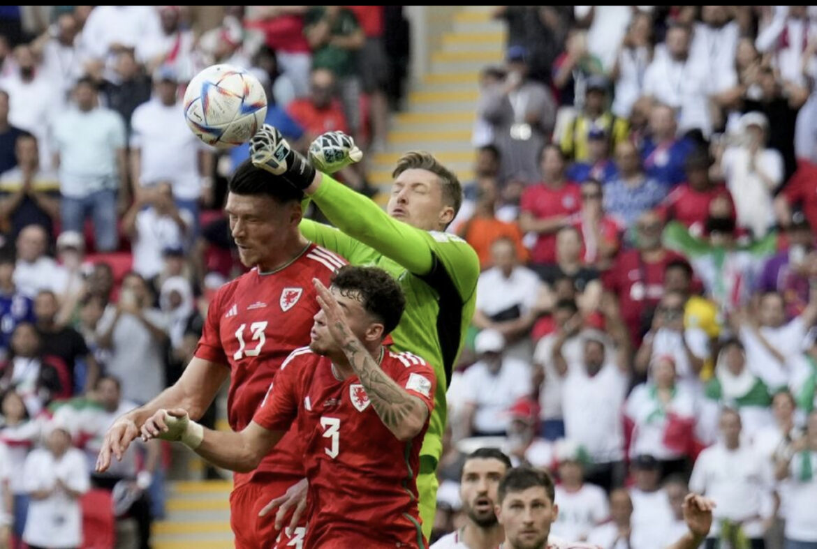 KAKVA LUDNICA OD MEČA! IRAN RAZBUCAO VELS U NADOKNADI VREMENA: Golovima u 98. i 101. minutu bacili Velšane na kolena!