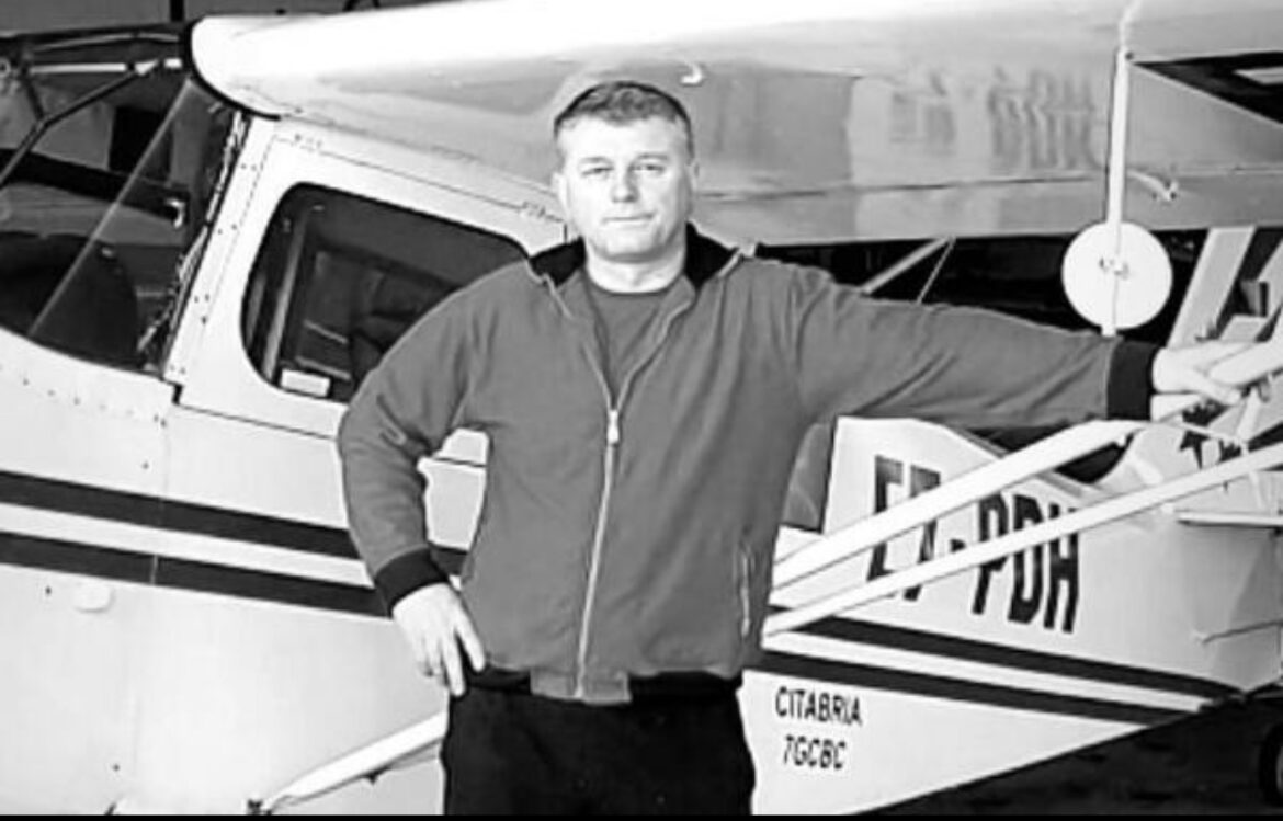OVO JE LJUBIŠA KOJI JE POGINUO SA ĆERKOM U PADU AVIONA Pogledajte strašne slike s mesta nesreće: Na nebo je poveo svog anđela