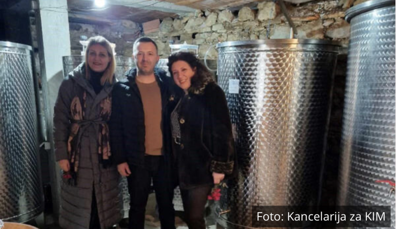 VELIKA HOČA: Kancelarija za KiM obezbedila opremu za deset vinarija&hellip;