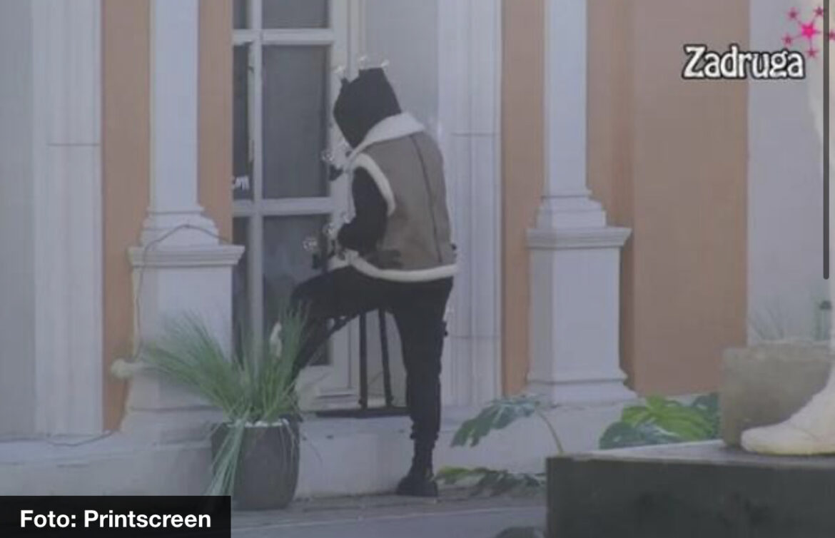 ANĐELA ĐURIČIĆ POKUŠALA DA POBEGNE IZ ZADRUGE! Ljubavnica ne može da dođe sebi zbog Aninih reči! RAZBILA PROZOR na imanju (VIDEO)￼