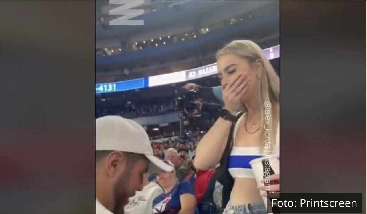 IZVADIO PRSTEN, PA POPIO ŠAMAR OD KOG JE NA MESTU&hellip;