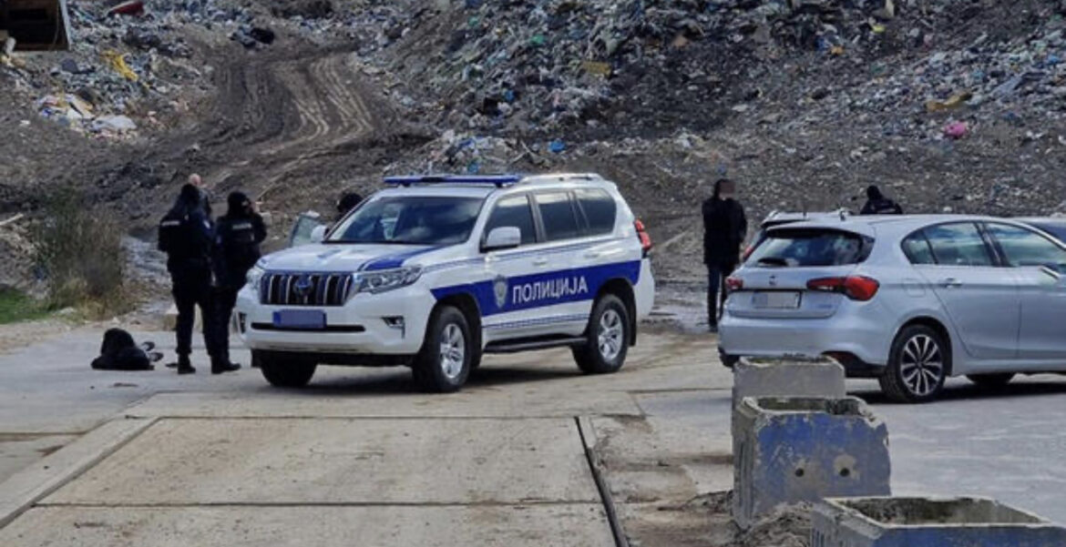 ODREĐEN PRITVOR TROJICI MLADIĆA OSUMNJIČENIH ZA OTMICU Tipovali žrtvu, namamili i strpali u gepek, jedan od njih NAPAO i policajca￼