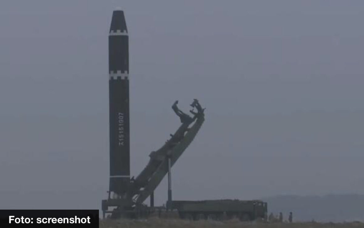 SEVERNA KOREJA OPET ISPALILA BALISTIČKU RAKETU: Pravac leta Istočno more!
