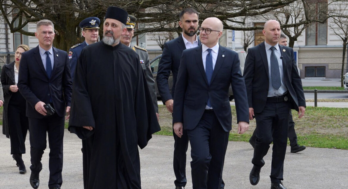 Ministar Vučević posetio hram Sveti Ćirilo i Metodije u Ljubljani: Sastao se sa gradonačelnikom Ljubljane 