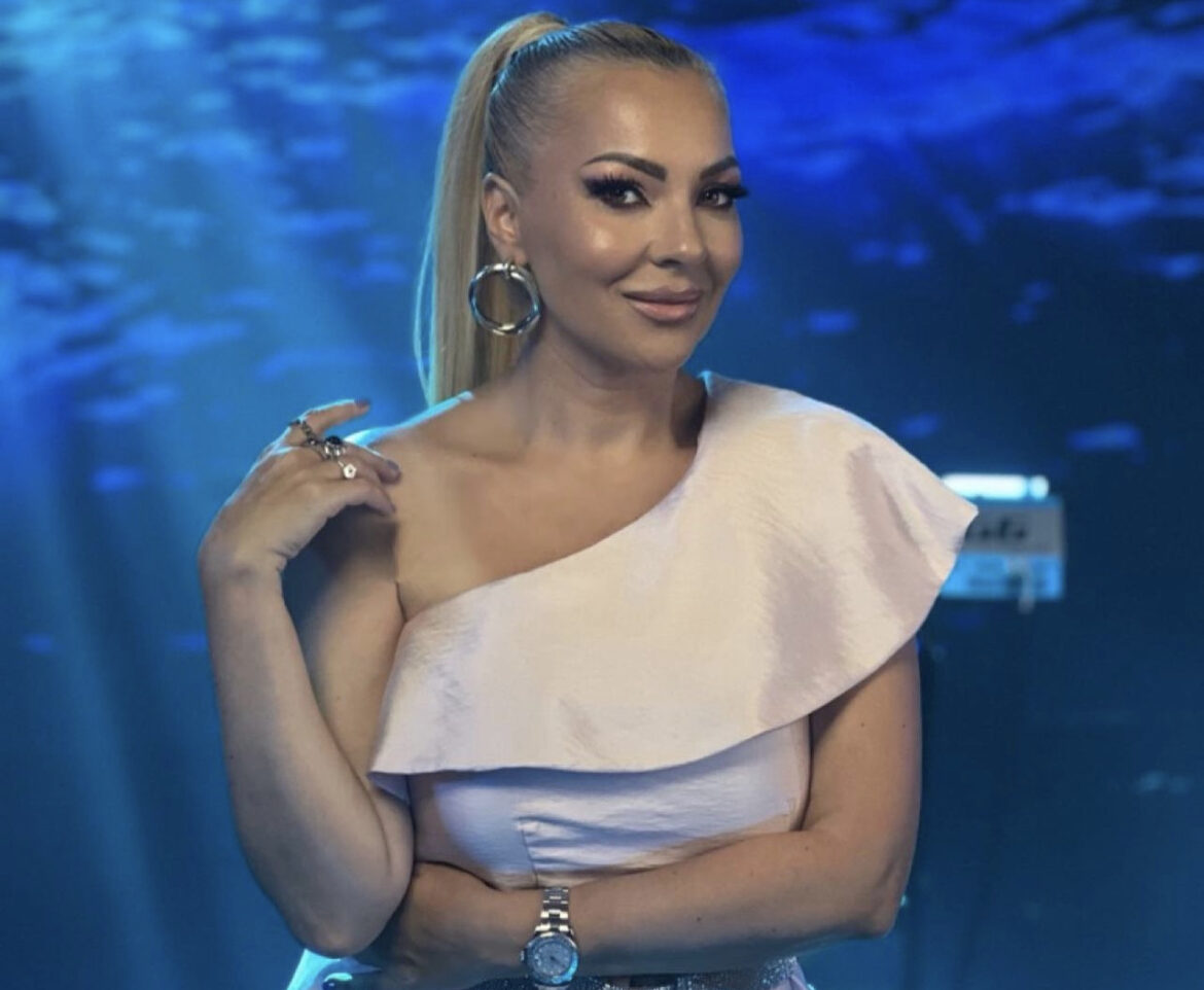 „VANTELESNU SAM PODNELA MUŠKI“ Pevačica iz prve ostala u drugom stanju, prošla sve JUNAČKI, a imala je samo JEDAN problem