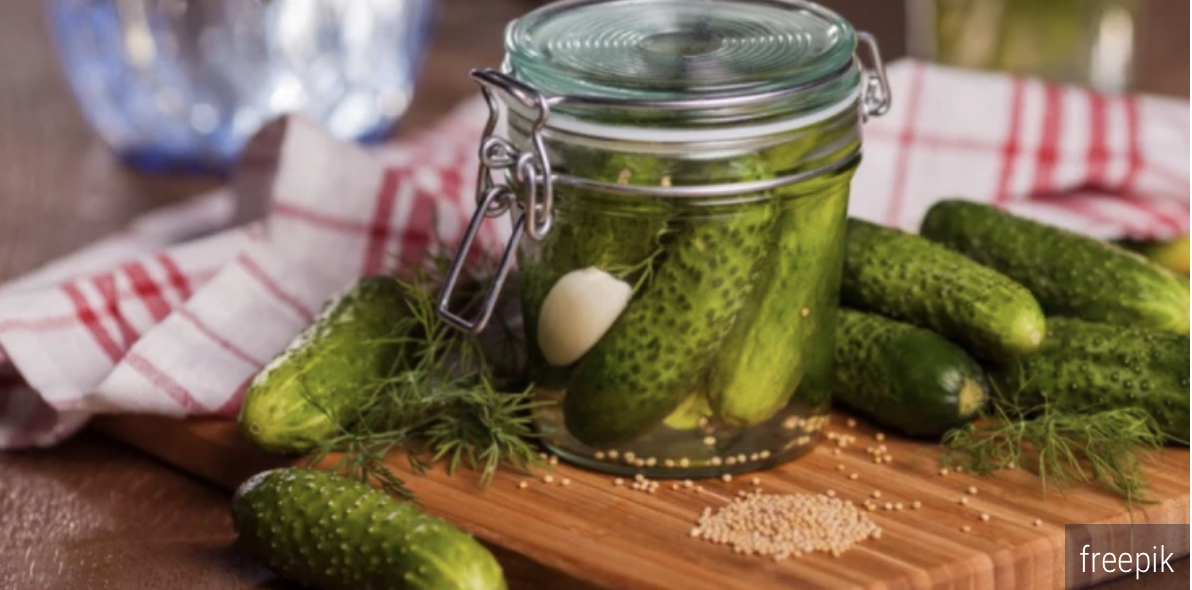 Recept za početnike! Evo kako da napravite ukiseljene kornišone (VIDEO)
