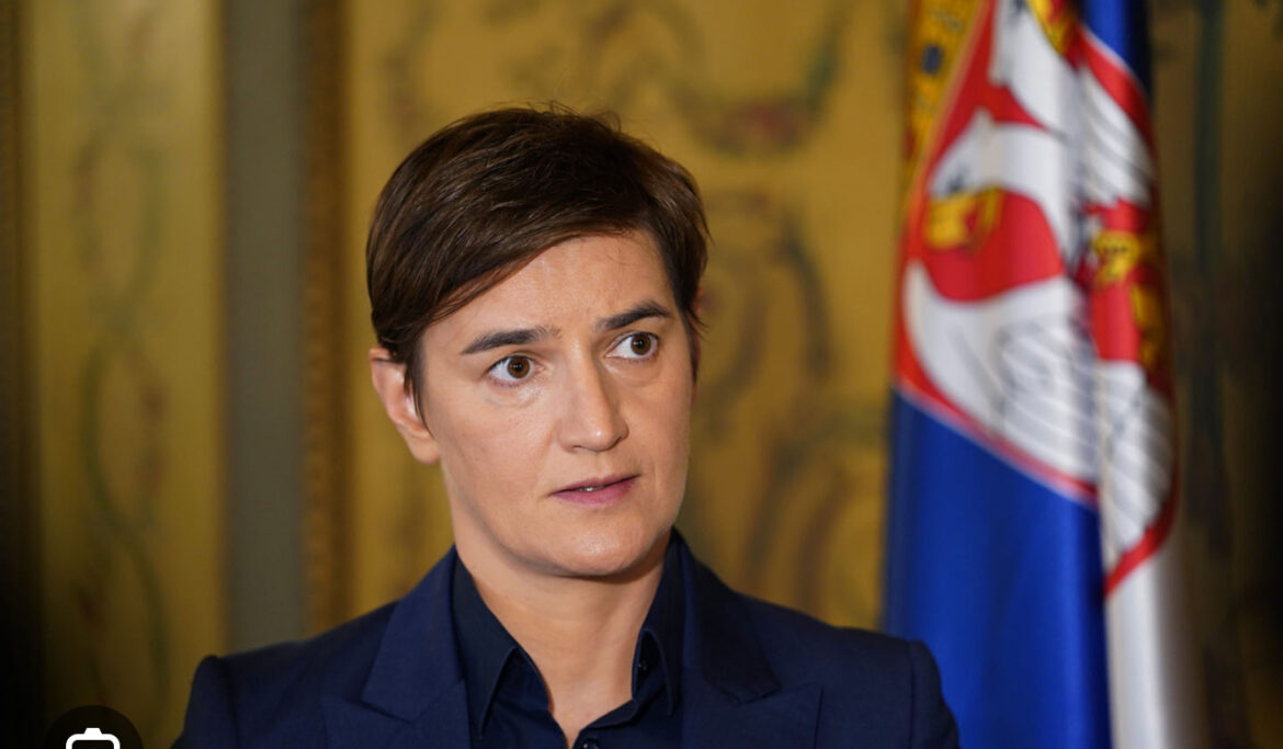 PREMIJERKA BRNABIĆ SE OBRAĆA JAVNOSTI: Konferencija u Vladi Srbije