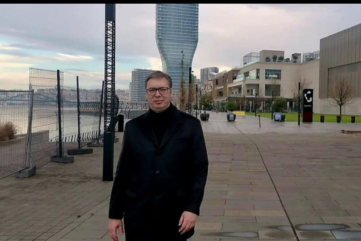 „U JUTARNJOJ ŠETNJI, ČEKAJUĆI DAČIĆA DA MI SE PRIDRUŽI“: Vučić se oglasio pred susret s ministrom