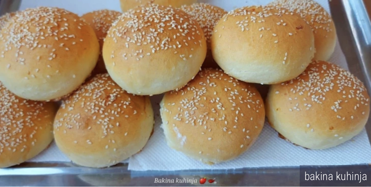 Napravite domaći hamburger! Biće ukusniji nego kupovni (VIDEO)