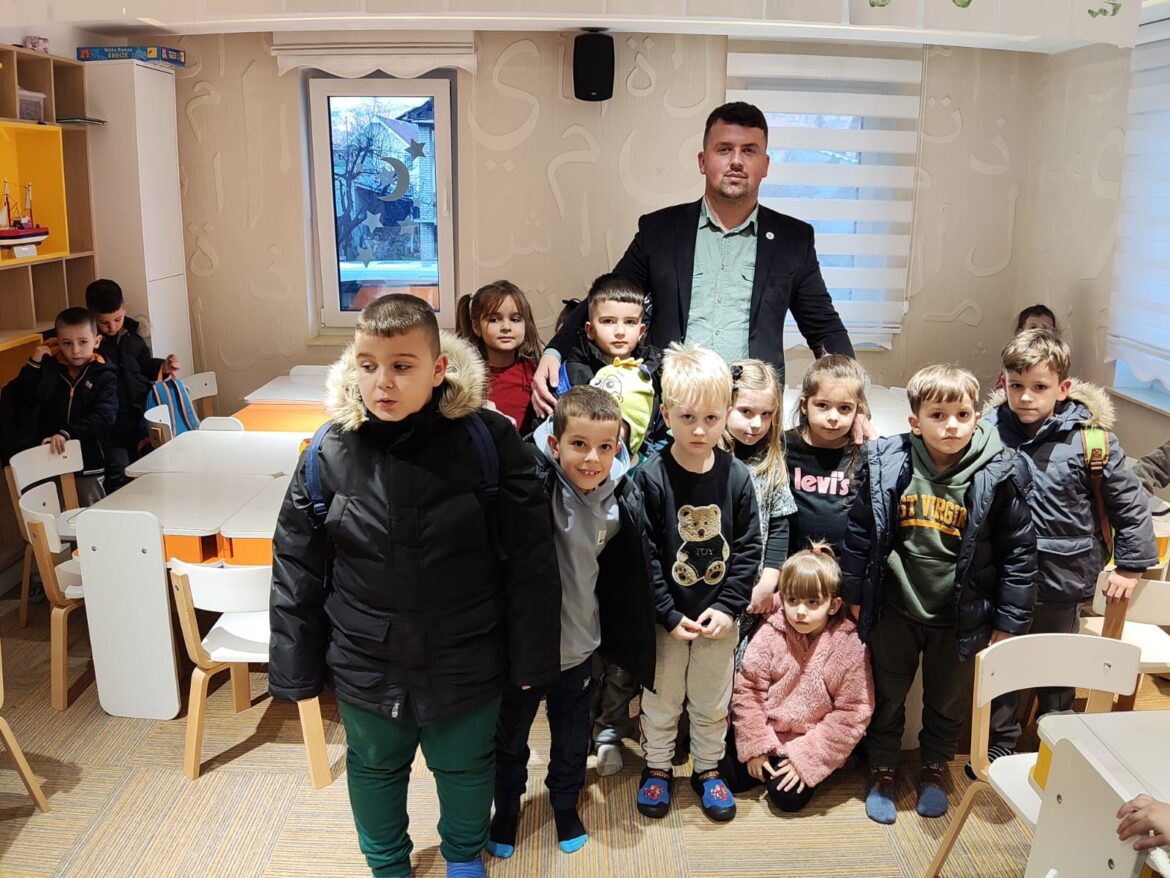 Poseta Razvojno-edukativnom centru za decu u Tutinu