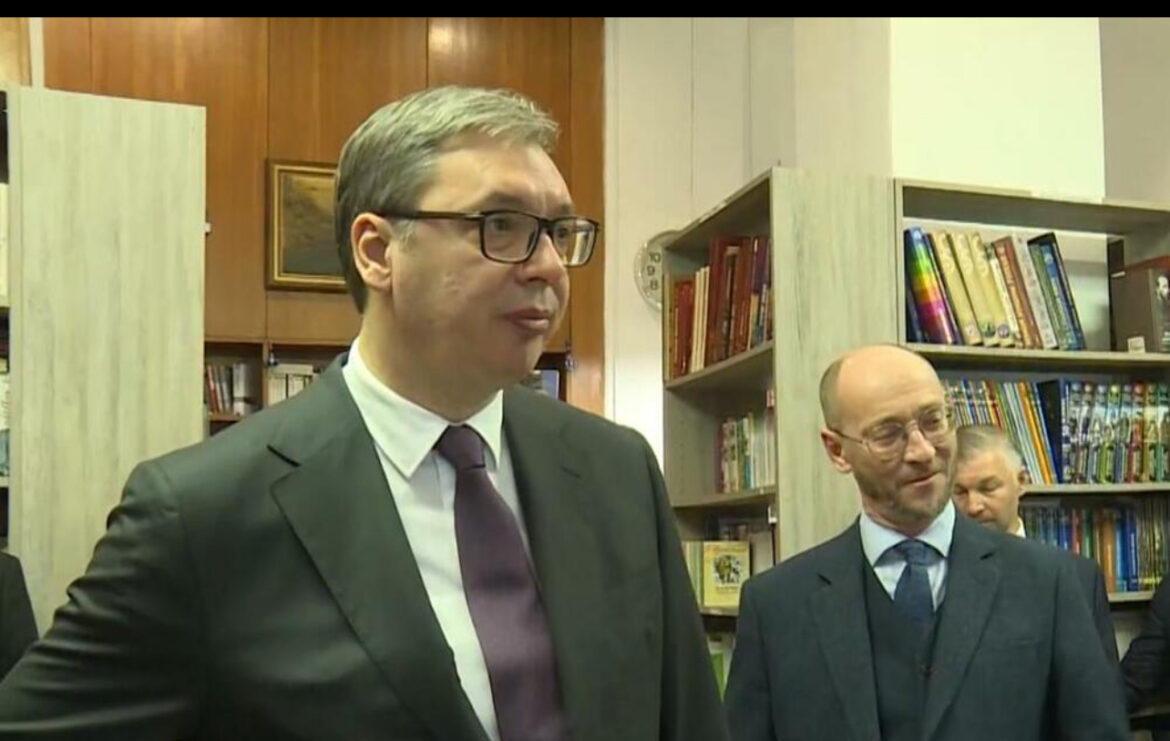 VUČIĆ O TRCI U NABAVCI ORUŽJA: Naoružavaju se svi u svetu, i ovde u regionu! I sve što mogu da vam kažem je da NE ZAOSTAJEMO!