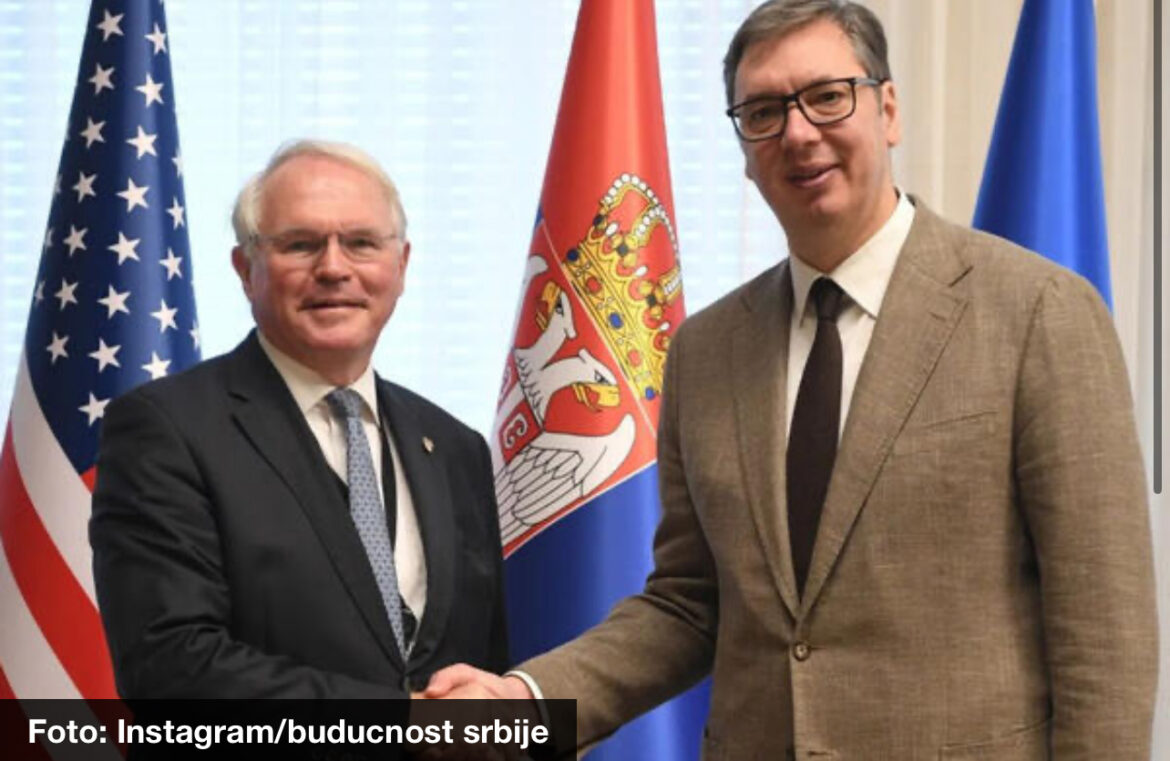 RAZGOVOR U PREDSEDNIŠTVU: Vučić se sutra sastaje sa ambasadorom SAD Kristoferom Hilom