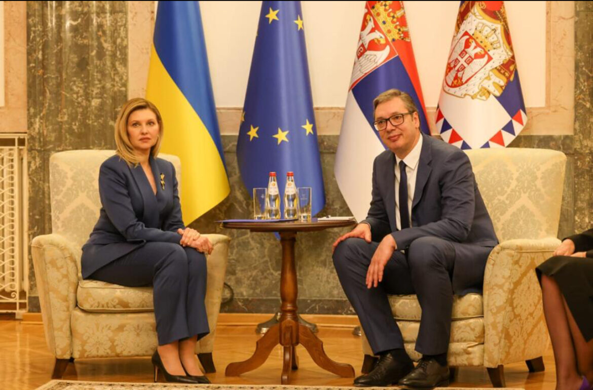 PREDSEDNIK VUČIĆ SA OLENOM ZELENSKI: Zahvalio prvoj dami Ukrajine na poseti, kao i na jačanju veza sa Srbijom