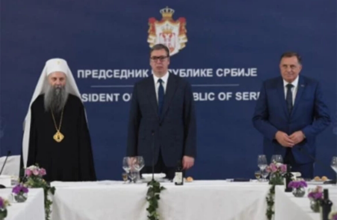 VUČIĆ UGOSTIO PATRIJARHA PORFIRIJA, SABOR SPC I DODIKA: Zahvalio sam što se bave pitanjem nametnute rezolucije o Srebrenici! (FOTO)