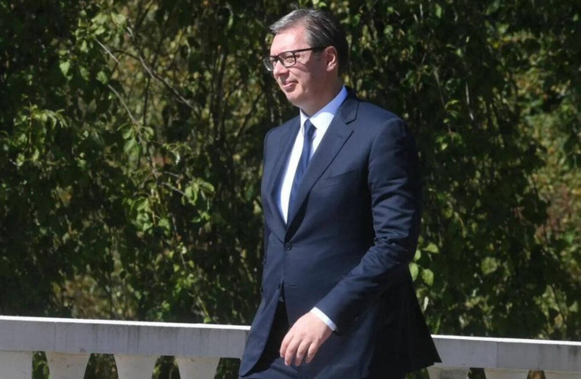VUČIĆ SUTRA U ZEMUNU: Predsednik će prisustvovati predstavljanju novog kineskog brzog voza