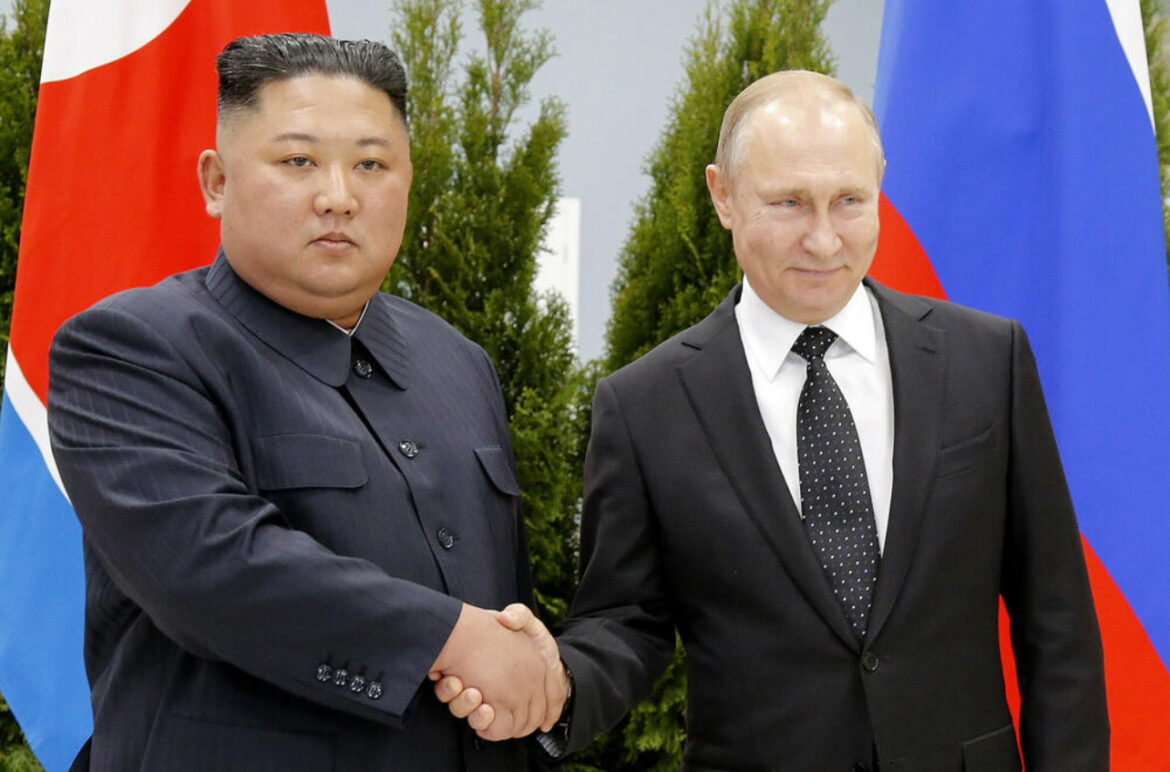 KOJE POKLONE SU RAZMENILI PUTIN I KIM: Od servisa za čaj preko bisti pa sve do luksuzne limuzine (VIDEO)