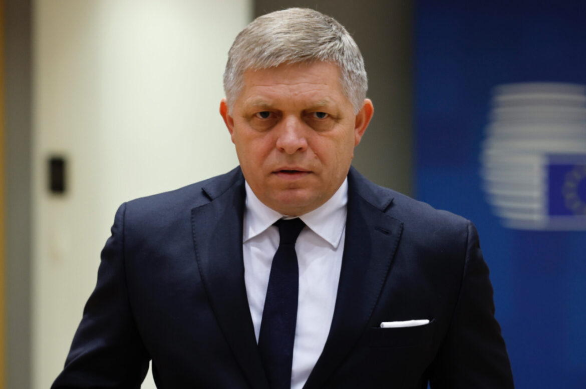 NOVE INFORMACIJE O STANJU SLOVAČKOG PREMIJERA: Otkriven mogući datum povratka na funkciju Roberta Fica 