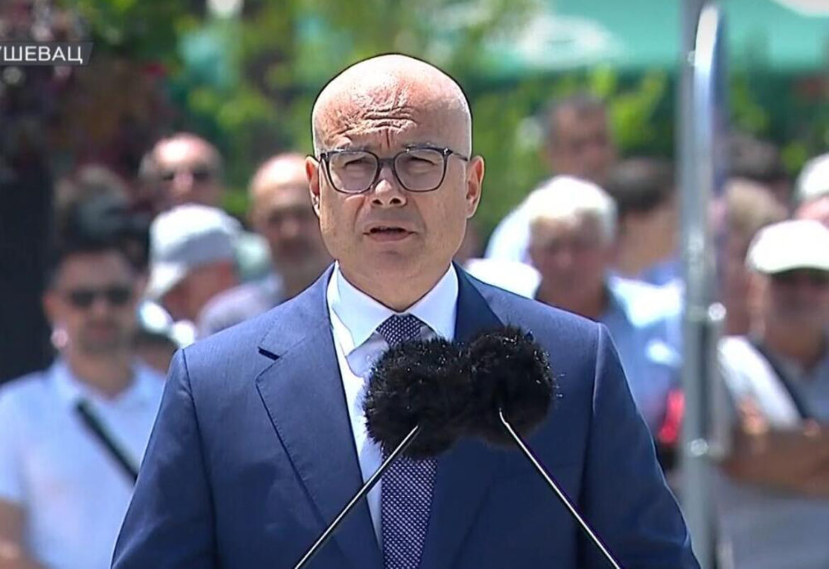 VUČEVIĆ O UVOĐENJU OBAVEZNOG VOJNOG ROKA: „Govorimo o muškarcima od 20 do 30 godina“ Trajalo bi od 3 do 4 meseca! 