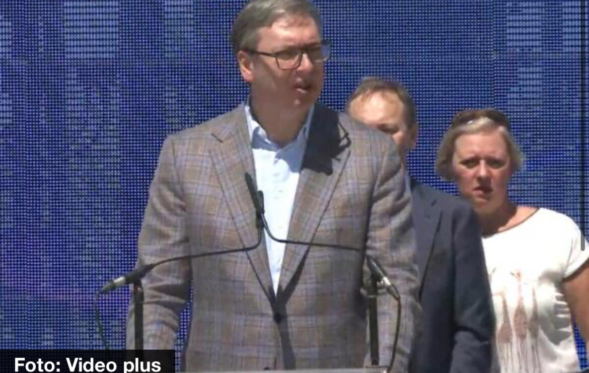PREDSEDNIK VUČIĆ UPUTIO TELEGRAM SAUČEŠĆA POVODOM SMRTI RADETA BRAJOVIĆA: „Iskreni patriota, ali nadasve veliki profesionalac“