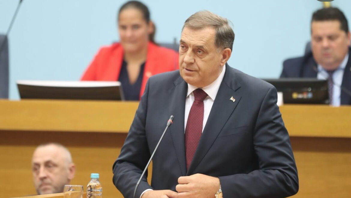 DODIK JASAN: Sramno obeležavanje u Njujorku uz ignorisanje svih žrtava rata, osim bošnjačkih 