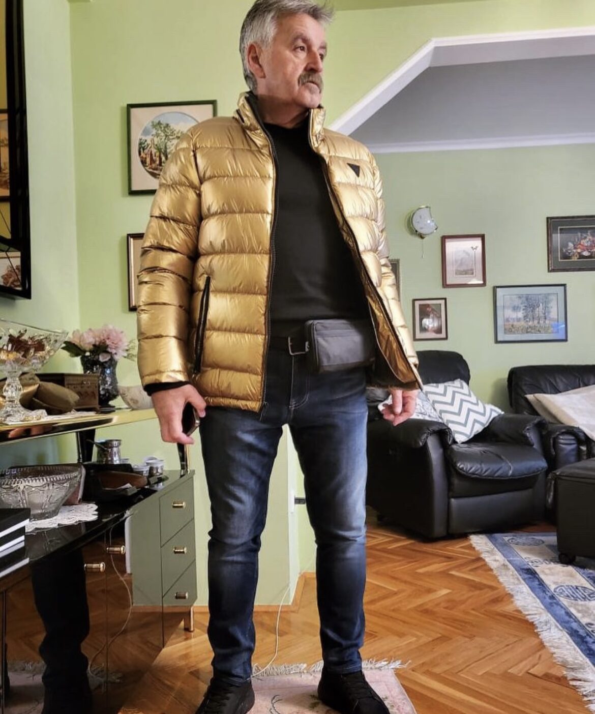 OVO JE ŽENA DRAGANA STOJKOVIĆA BOSANCA! Vole se gotovo pola veka, rodila mu dvoje dece: „Nikada nije želela da bude zvezda…“