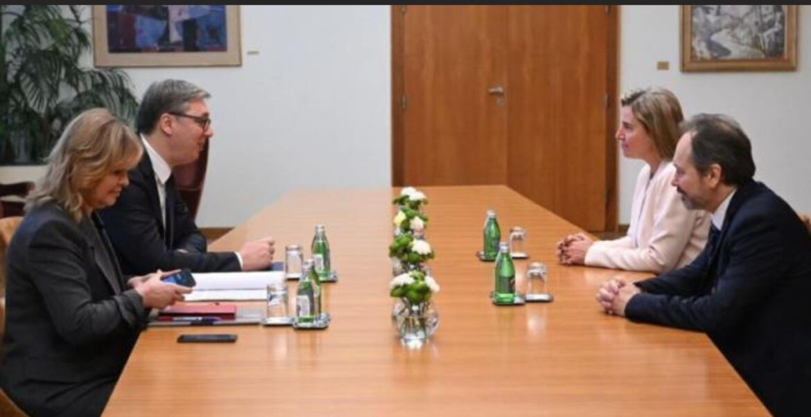„NEKO JE KO VRLO DOBRO POZNAJE EVROPSKU POLITIKU REGION I SRBIJU“ Vučić primio Federiku Mogerini (foto)