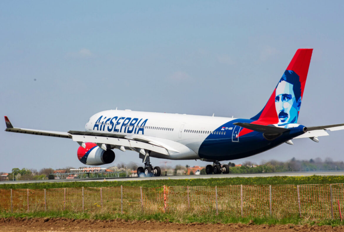 Er Srbija proglašena za najbolju avio-kompaniju u istočnoj Evropi