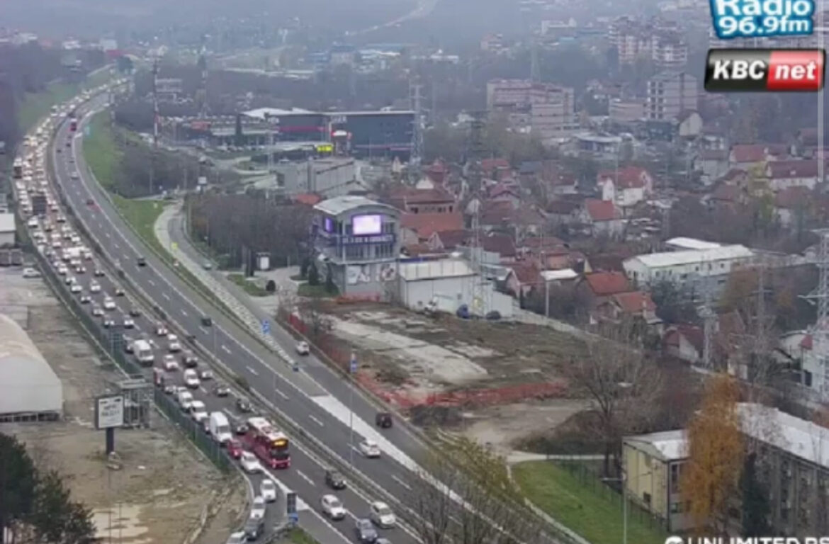 KOLAPS NA AUTO-PUTU, BRANKOV MOST BEZ GUŽVE! Evo koje delove Beograda danas morate da izbegnete, a kojim ćete brže stići na odredište! (FOTO)