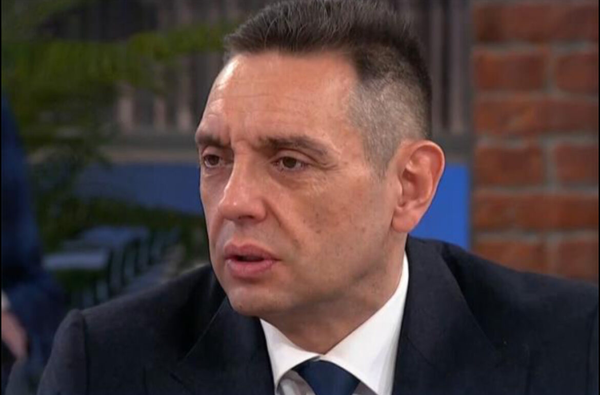 VULIN O IZJAVI AMERIČKOG AMBASADORA: Ne traži Hil da Srbija bude prijatelj Amerike već da budemo neprijatelj Rusije