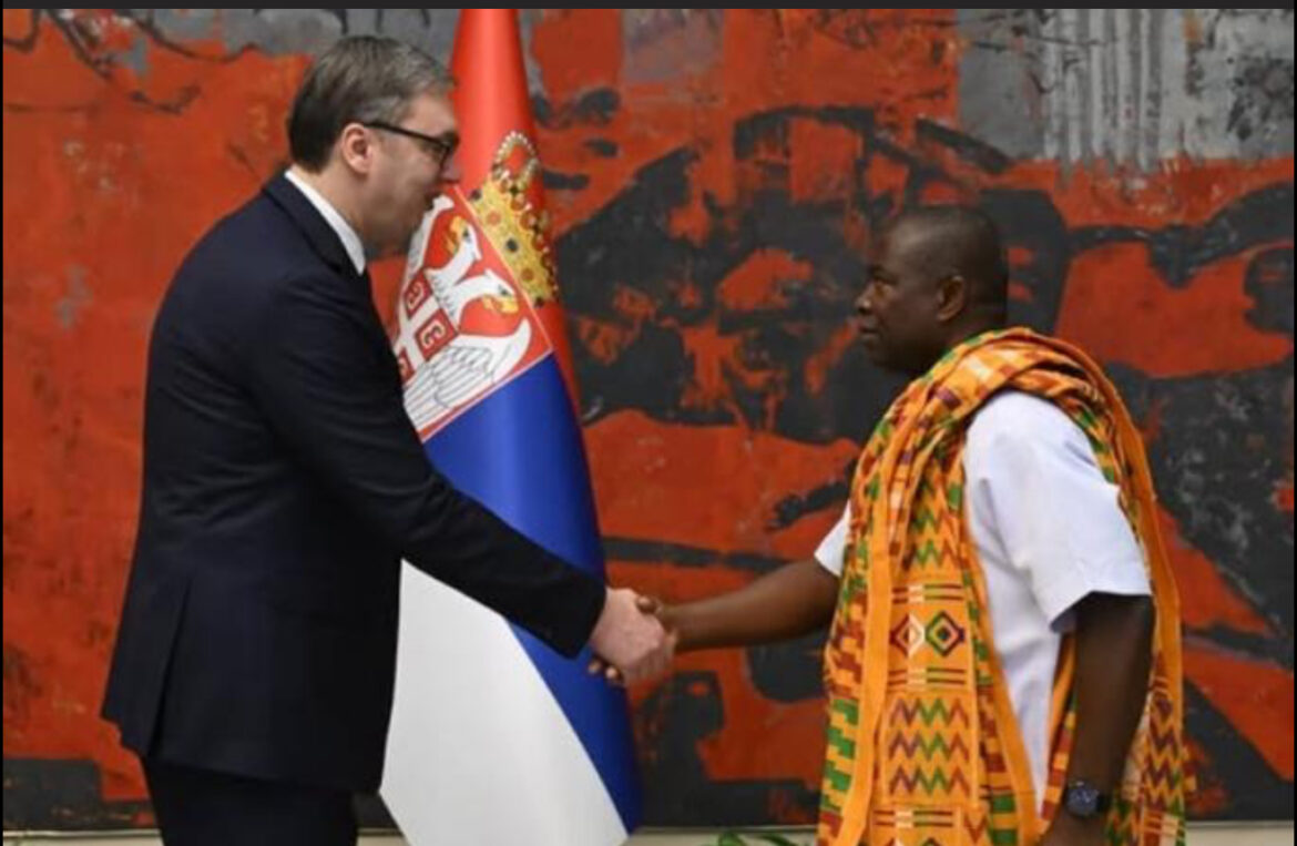VUČIĆ SE SASTAO SA NOVIM AMBASADOROM GANE: „Ponosni na tradicionalne veze, vidimo vas kao prijatelja i pouzdanog partnera“