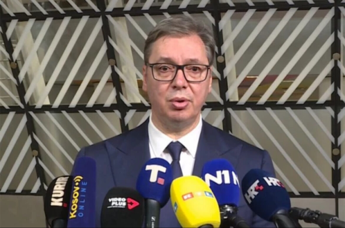 Vučić danas prima u oproštajnu posetu šefa misije OEBS u Srbiji Jana Bratua