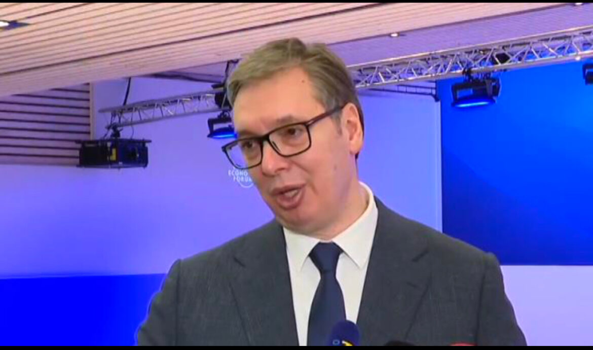 UŽIVO VUČIĆ SE OBRAĆA IZ DAVOSA: Predsednik govori o aktuelnim političkim temama