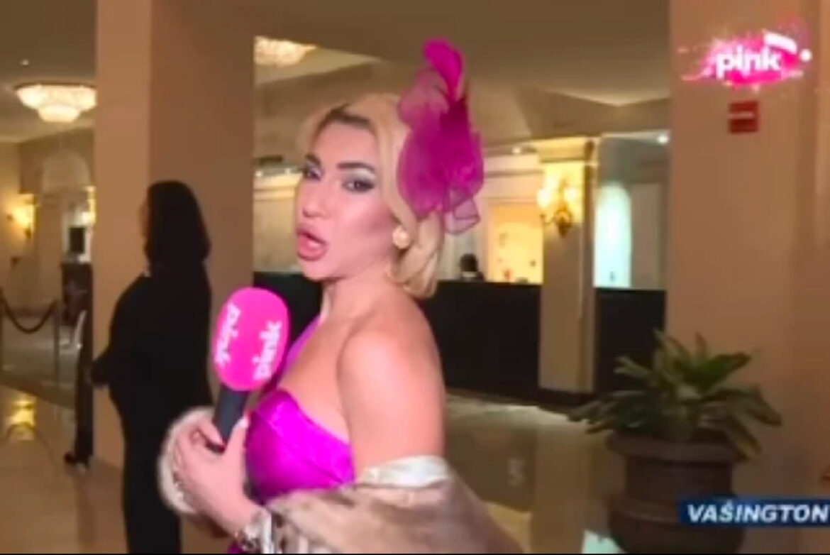 JOVANA JEREMIĆ NA TEŠKIM MUKAMA: Ameri joj prilaze da se slikaju sa njom, svi misle da je ova SVETSKA DIVA (FOTO)