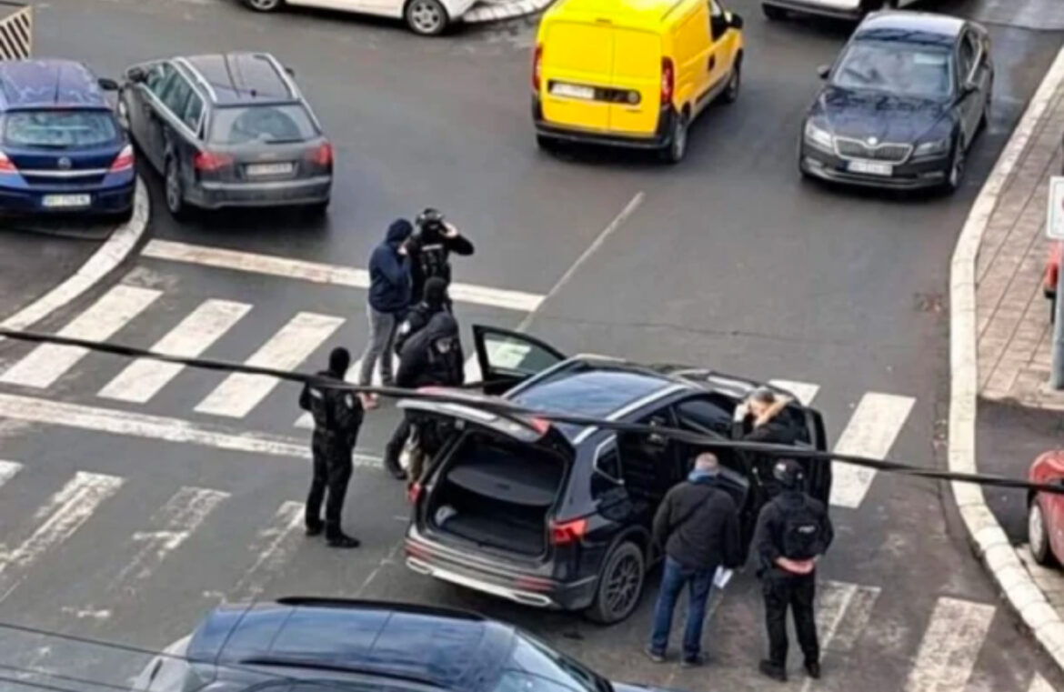 DRAMA U BEOGRADU! U toku akcija hapšenja! UKP NA TERENU! (FOTO)
