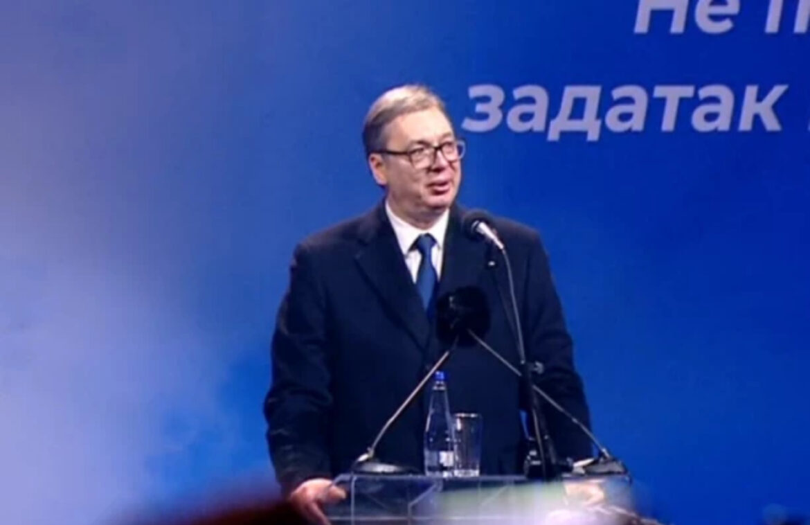 „DIVNO JE BITI PREDSEDNIK SRBIJE, NE POSTOJI NIŠTA LEPŠE NA SVETU“ Vučić uputio jasnu poruku nakon skupa u Jagodini: Da živi naša zemlja! (VIDEO)