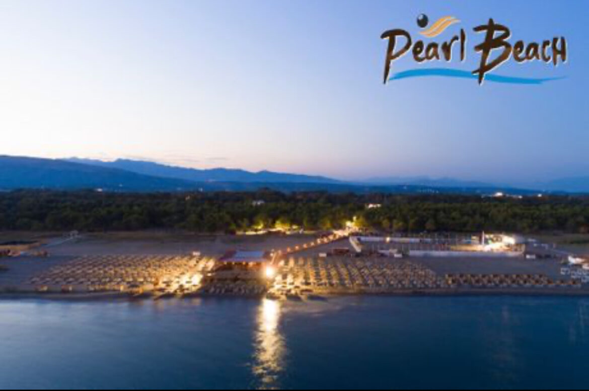 Zapaljena plaža u Crnoj Gori koja je bila u vlasništvu biznismena iz Srbije