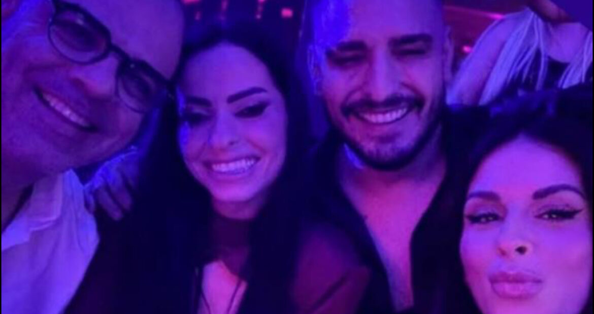 DARKO LAZIĆ DOČEKAO NOVU GODINU SA BIVŠOM I SADAŠNJOM ŽENOM! Ana Sević sa mužem došla na njegov nastup, isplivala HIT FOTKA