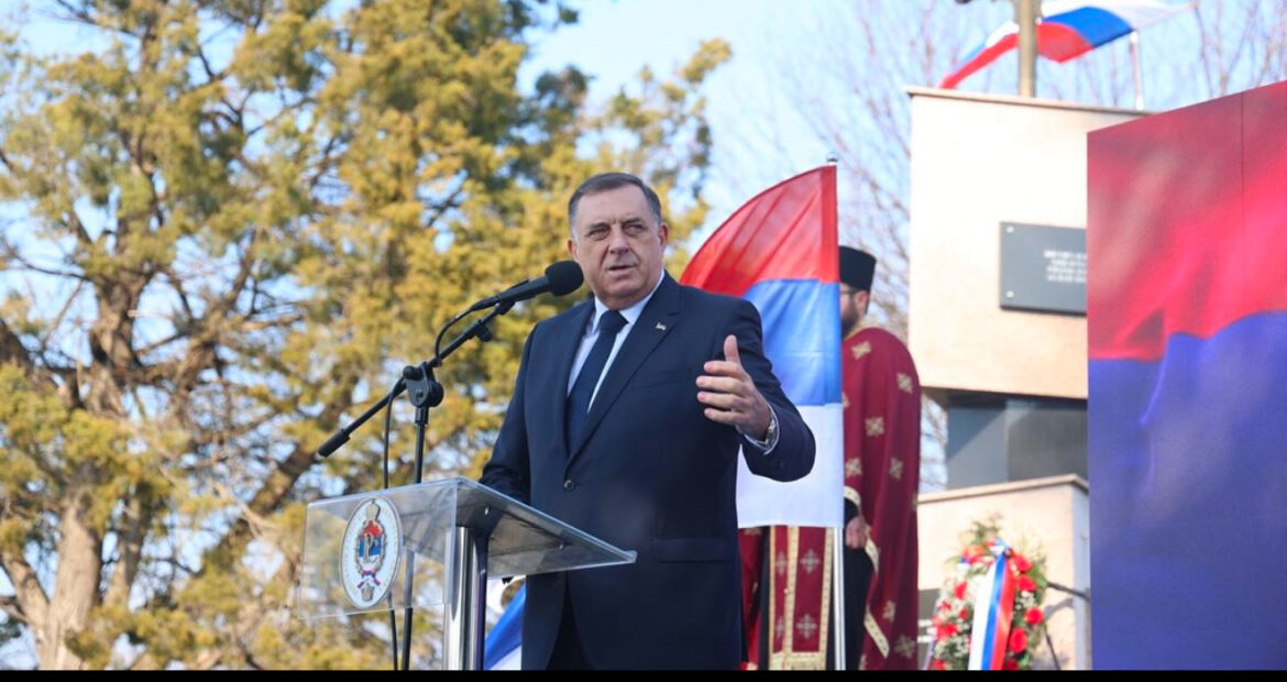 Dodik o incidentu sa Vučićevim automobilom