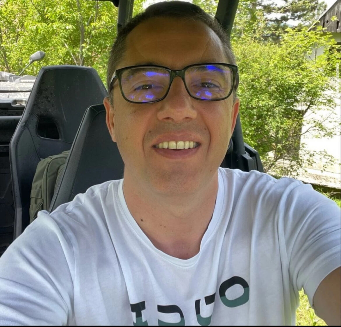 SAZNAJEMO! TONI APOSTOLOVIĆ 5 SATI IZNOSIO ODBRANU PRED TUŽIOCIMA! Aleksandar Papić nakon OVOGA samo ZANEMEO!