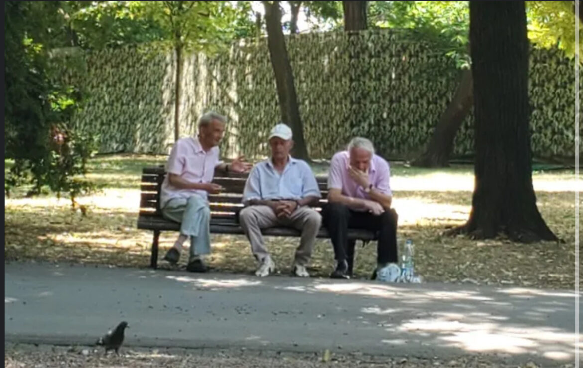 UVELI BESPLATNO OSIGURANJE ZA PENZIONERE! Važi za posebnu grupu građana, proverite da li ispunjavate glavni uslov