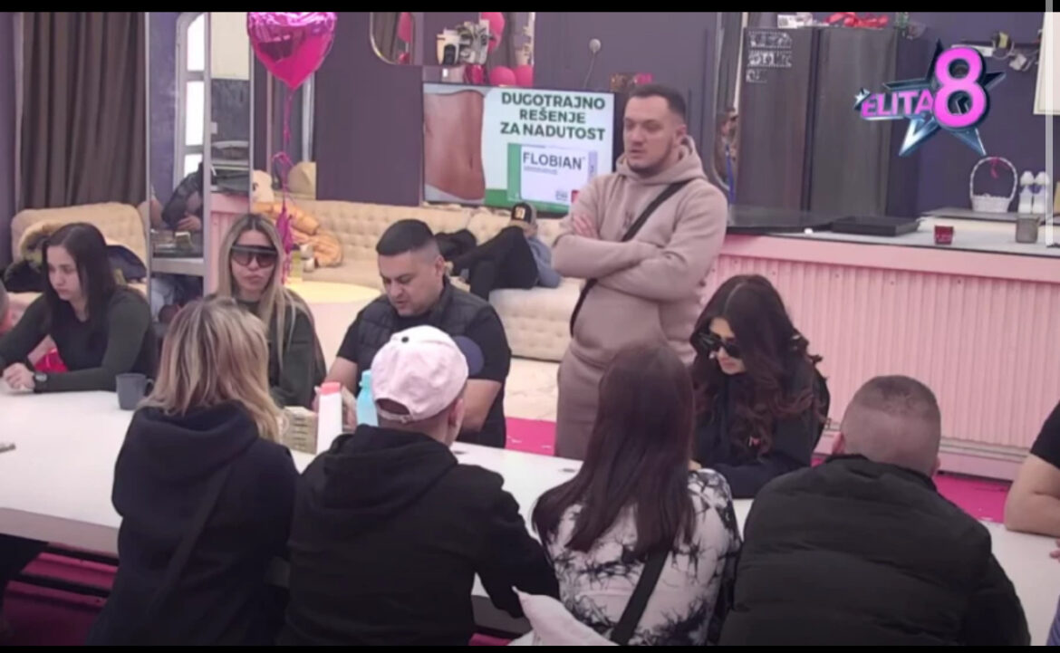 ŠOK-BOMBA GASTOZA UŽIVO NA PINKU, ANĐELI SE SLOŠILO U TRENUTKU: Hitno zaustavljen program, rijaliti se totalno menja zbog ovoga!