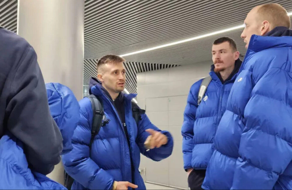 Orlovi sleteli u Finsku, Petrušev poručio: „Protiv nas svi žele da se pokažu, pokazaćemo da smo mi Srbija“