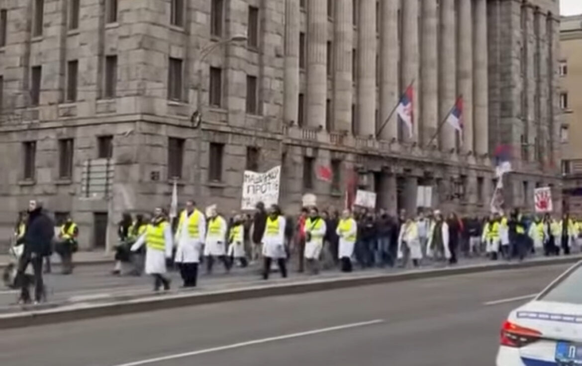 Studenti u blokadi blokirali magistrale u Novom Sadu, najavili da je to udar na ekonomiju države