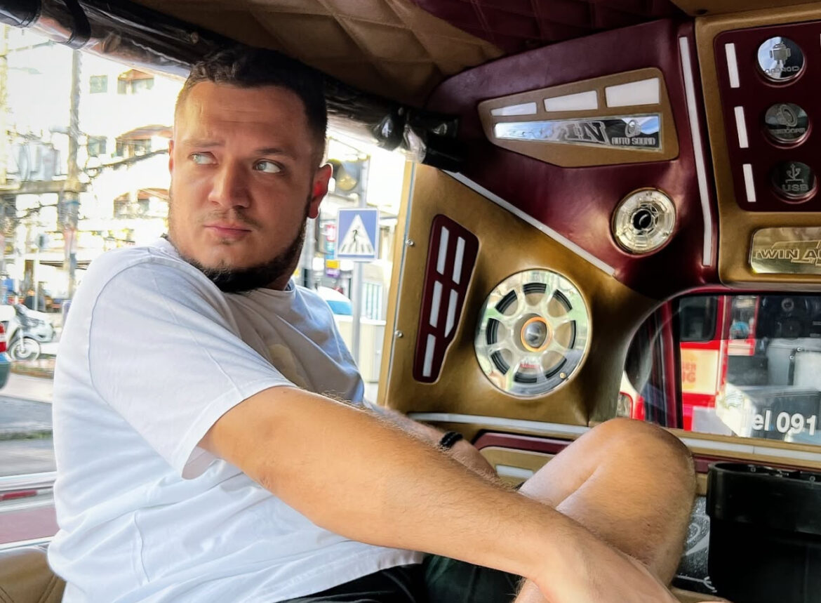 GASTOZOVA BIVŠA OTKRILA KOLIKI HONORAR PRIMA! Reper je najplaćeiji učesnik „Elite“ ikada: 50.000€ je odmah dobio na ruke, a onda se našao sa NAVIJAČIMA!