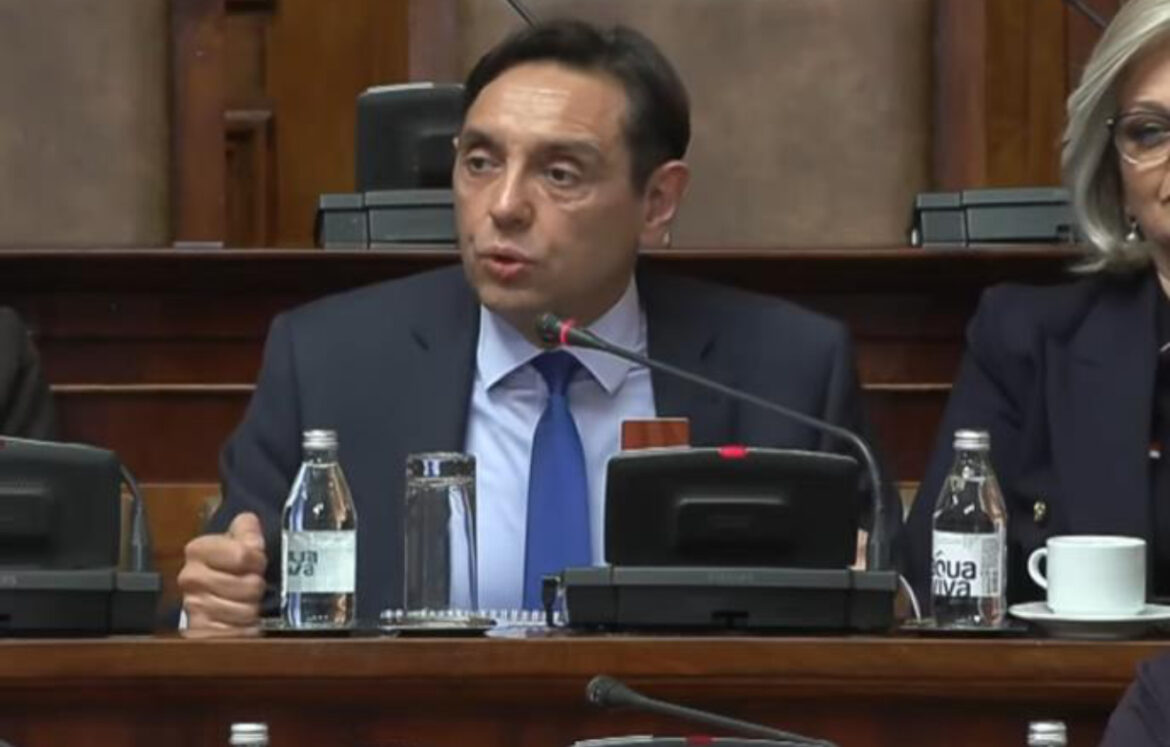 VULIN O DOLASKU PREDSEDNIKA REPUBLIKE SRPSKE U SKUPŠTINU SRBIJE: Važno je da se Dodik obrati građanima Srbije, ali bez dimnih bombi